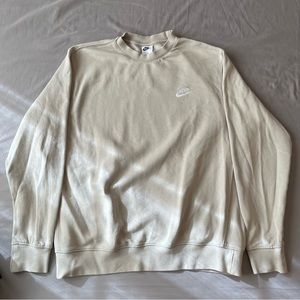 Nike Crewneck in Sand
